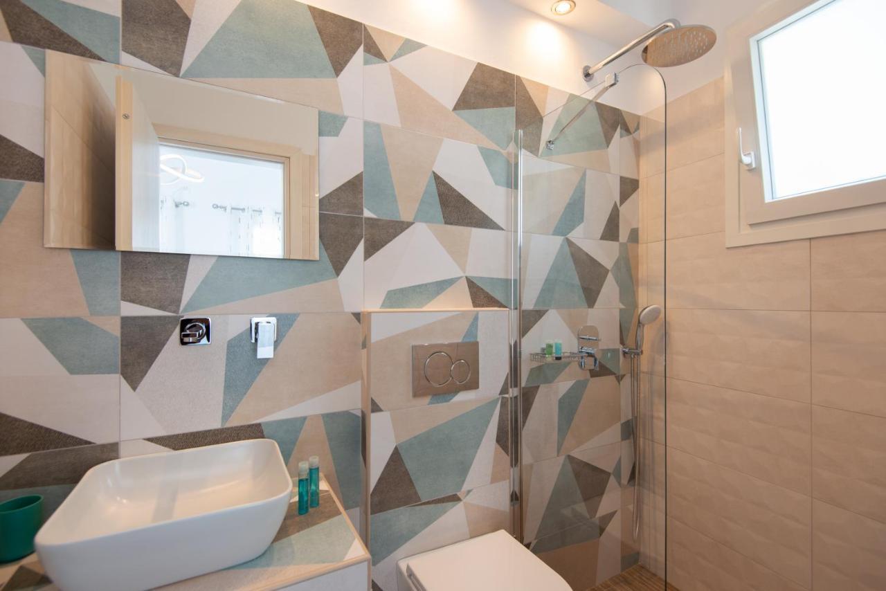 קמרס Theodora Rooms מראה חיצוני תמונה
